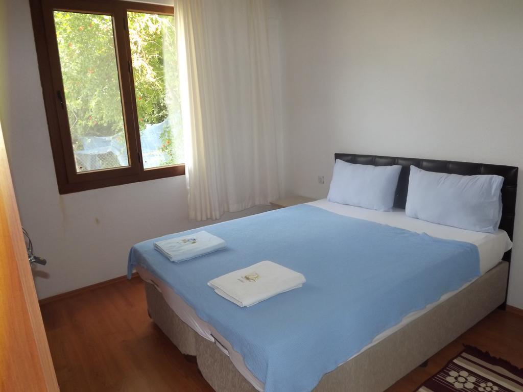 George House Bed and Breakfast Faralya Εξωτερικό φωτογραφία
